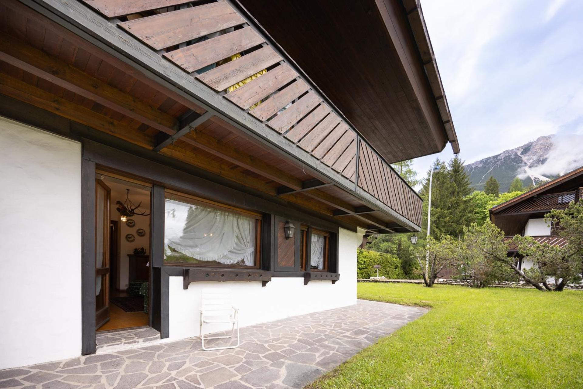 Casa Cinque Torri Lejlighed Cortina dʼAmpezzo Eksteriør billede